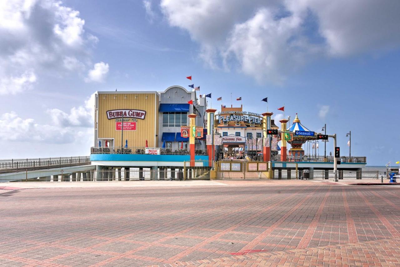 Bright Galveston Bungalow Half Mi To Pleasure Pier Eksteriør billede