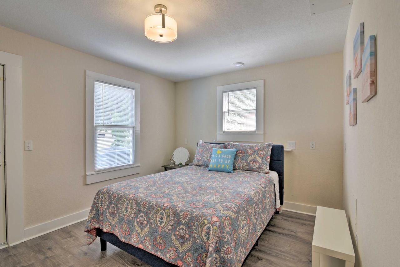 Bright Galveston Bungalow Half Mi To Pleasure Pier Eksteriør billede